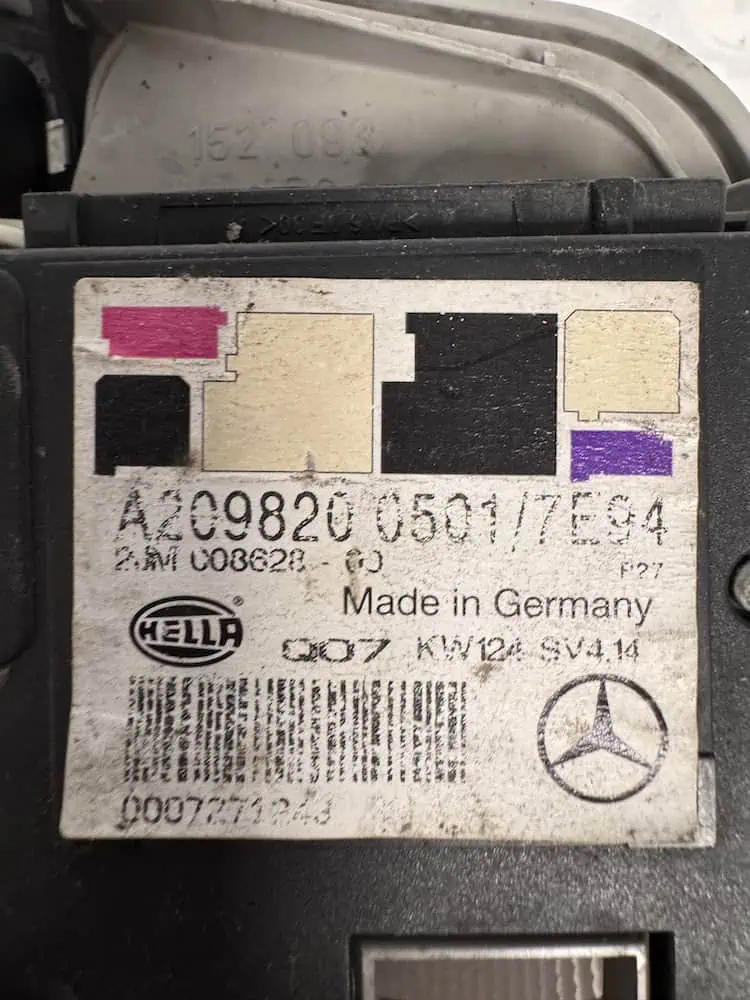 Plafoniera Mercedes-Benz CLK 270 CDI - A2098200501