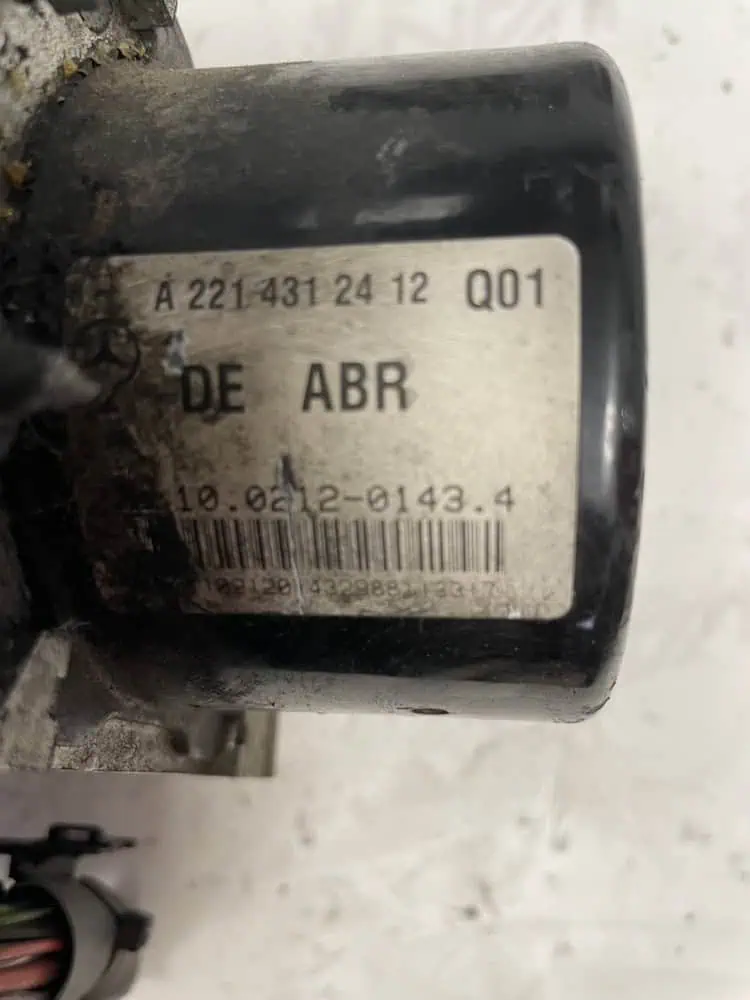 Centralina Pompa ABS Mercedes-Benz Classe S 320 CDI (173kw) - A2214312412