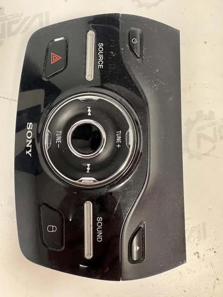 CJ5T18K811FD-1 Controllo Autoradio Ford Kuga 2.0 TDCi (110kw) - CJ5T18K811FD