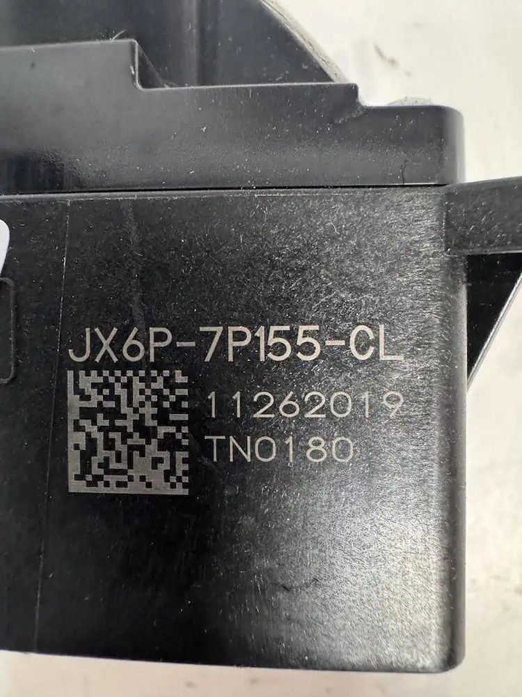 JX6P7P155CL-2 Interruttore Pulsante Cambio Ford Focus 2.0 TDCi - JX6P7P155CL
