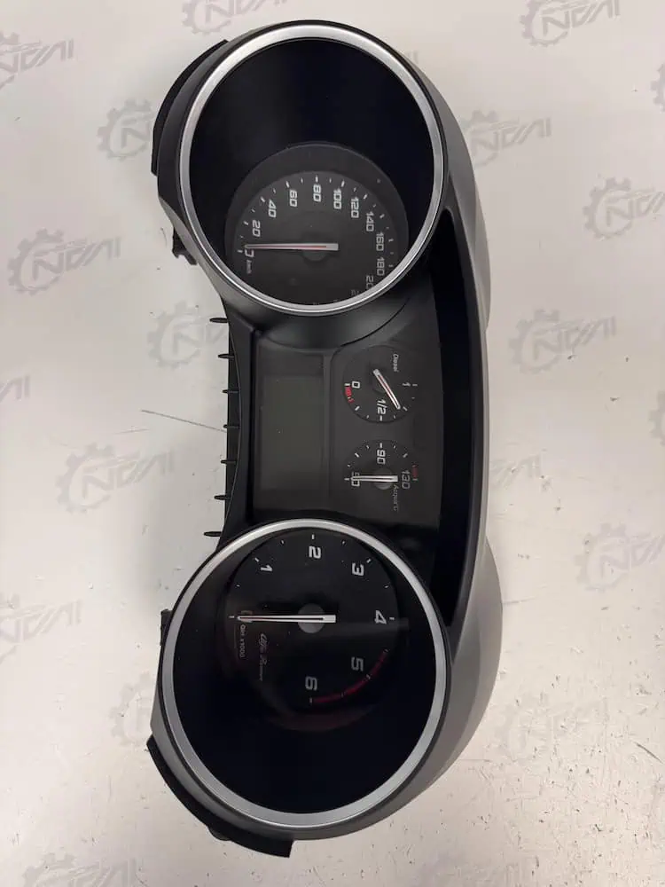 Quadro Strumenti Alfa Romeo Giulietta 1.6 JTDm (88kw) - 005054640900