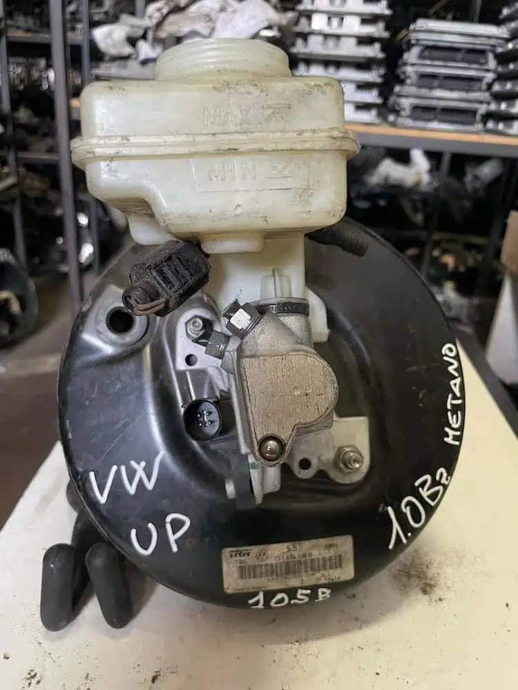 151614105B-1 Servofreno Volkswagen Up 1.0 Benzina (44kw) - 151614105B