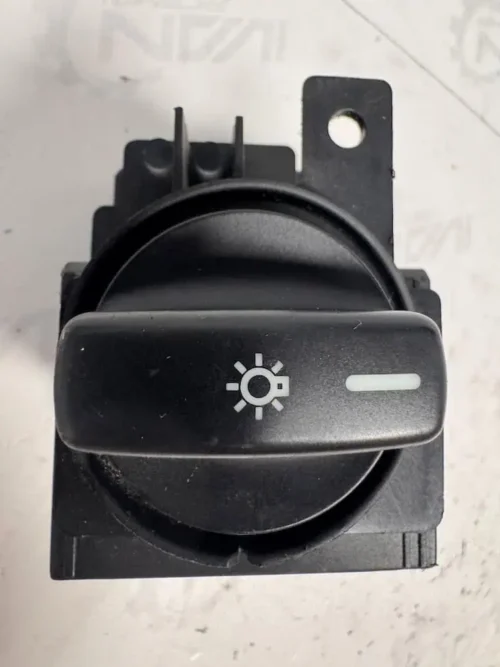 Interruttore Luci Mercedes-Benz Classe A 200 (60kw) - 1695452704