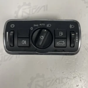 Interruttore Comando Luci Volvo V60 1.6 DRIVe (84kw) - 31443841