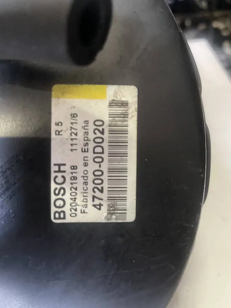 Servofreno Toyota Yaris 1.0 Benzina (48kw) - 472000D020