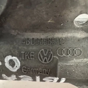 Blocchetto Accensione Volkswagen Golf IV 1.9 TDI (81kw) - 4B0905851C