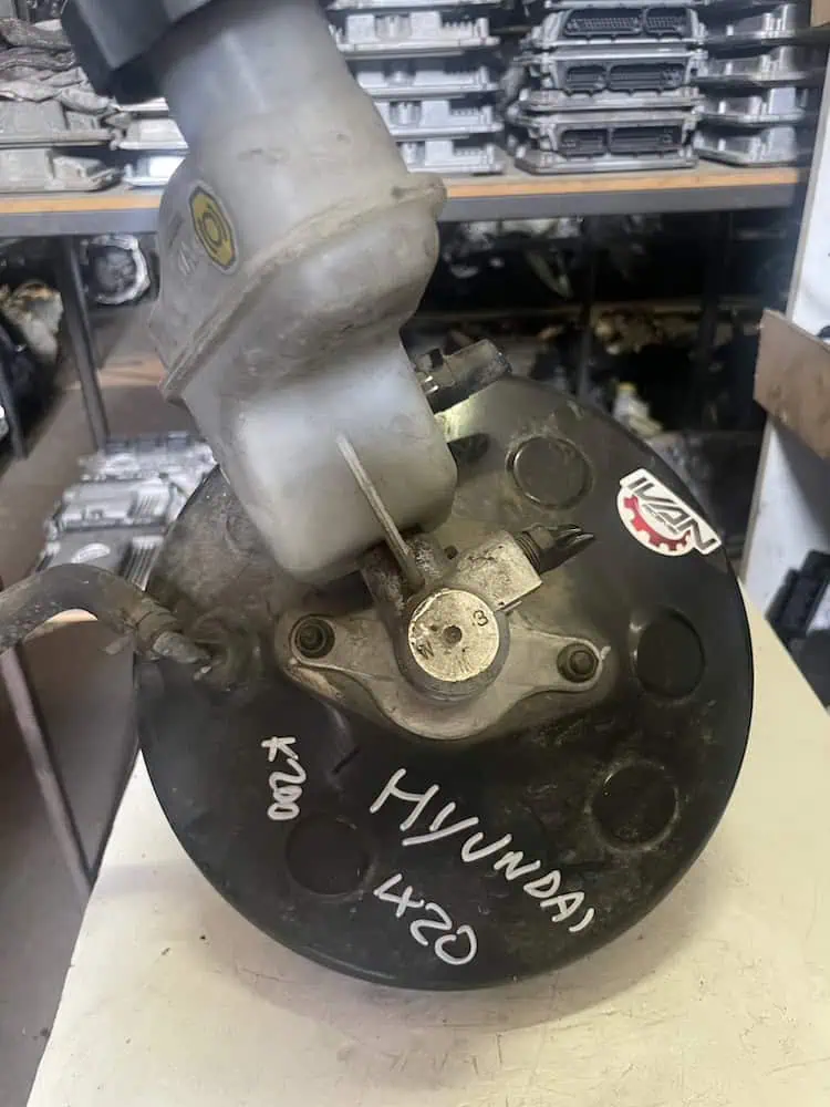 Servofreno Hyundai ix20 1.4 (66kw) - 585001K200