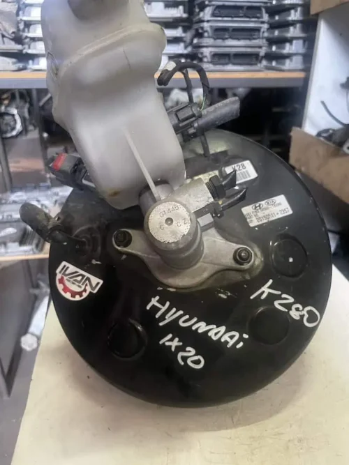 Servofreno Hyundai ix20 1.6 Benzina 16V (92kw) - 585001K280