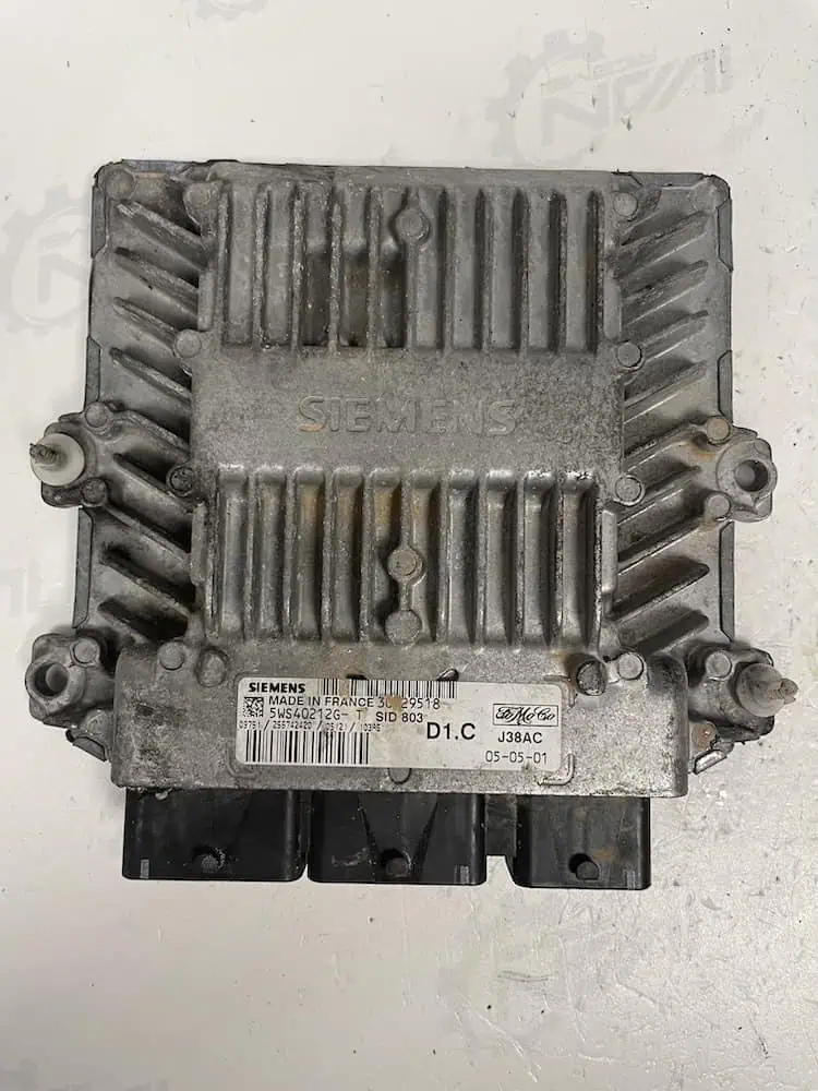Centralina Motore Volvo S40 2.0 Diesel (100kw) - 5WS40212GT