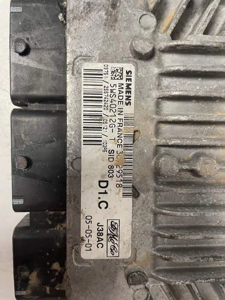 Centralina Motore Volvo S40 2.0 Diesel (100kw) - 5WS40212GT