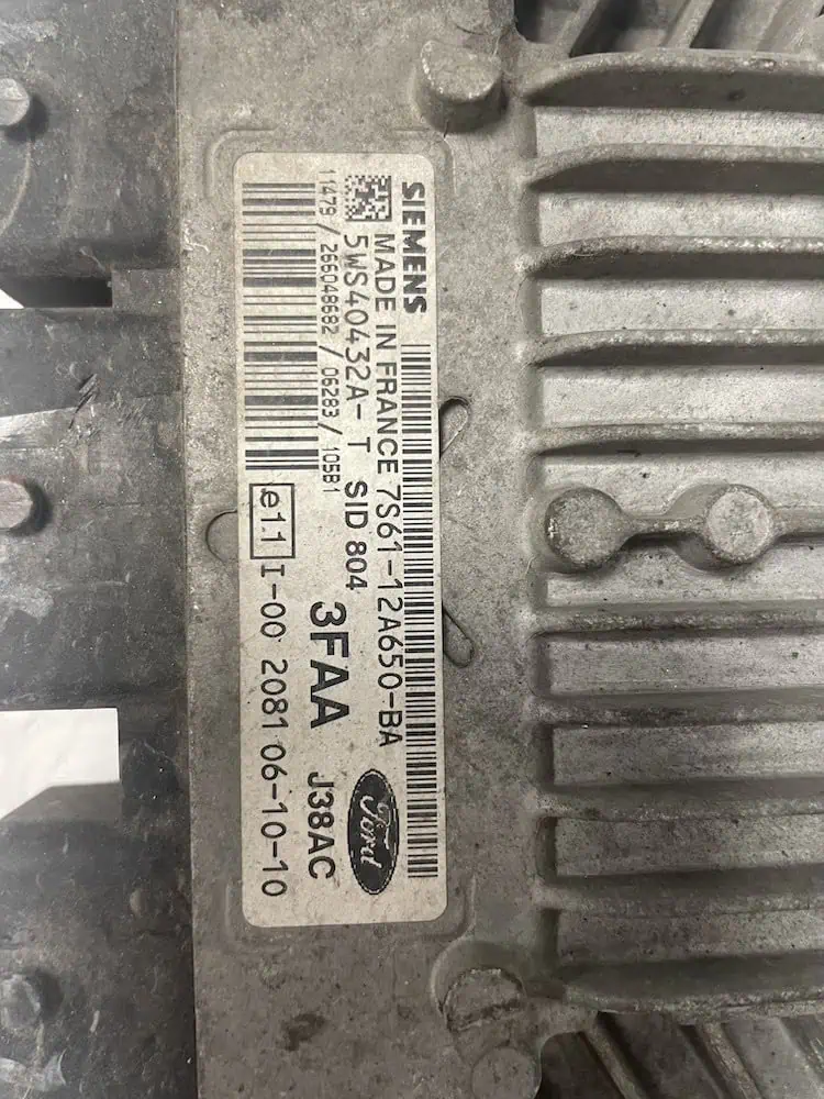 Centralina Motore Ford Fusion 1.4 TDCi (50kw) - 5WS40432AT