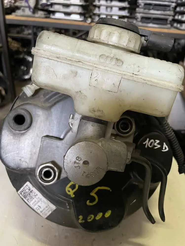 Servofreno Audi Q5 2.0 TDI (125kw) - 6R0612103D