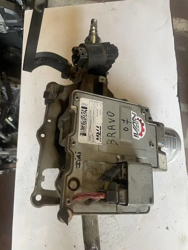 Piantone sterzo elettrico Fiat Bravo 1.4 16V T-jet (88Kw) - 00051795527
