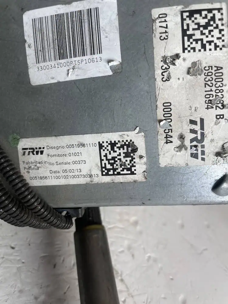 Piantone sterzo elettrico Fiat 500L 1.3 Diesel (70kw) - 00519561110