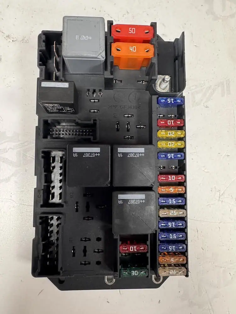 Centralina Body Computer Land Rover Range Rover III 3.6 D 4x4 (200kw) - 518880000
