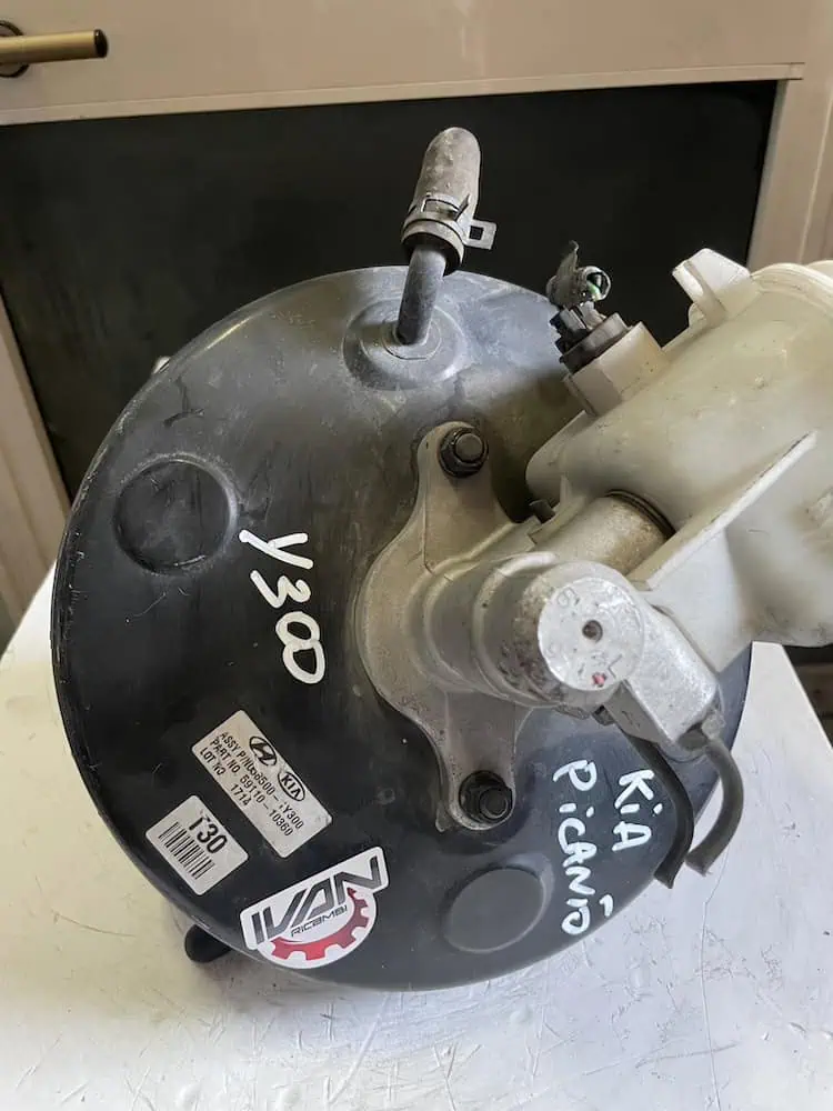 585001Y300-1 Servofreno Kia Picanto 1.0 Benzina (51kw) - 585001Y300