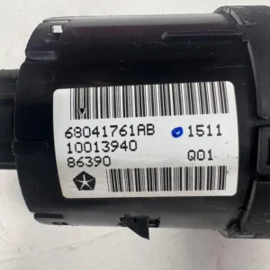 Interruttore Luci Fiat Freemont 2.0 MJT (125kw) - 68041761AB