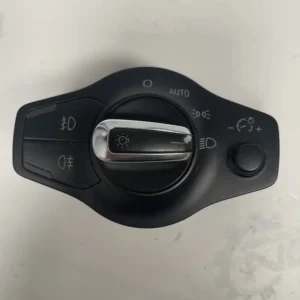Interruttore Luci Audi A4 2.0 16V TDI (105kw) - 8K0941531G