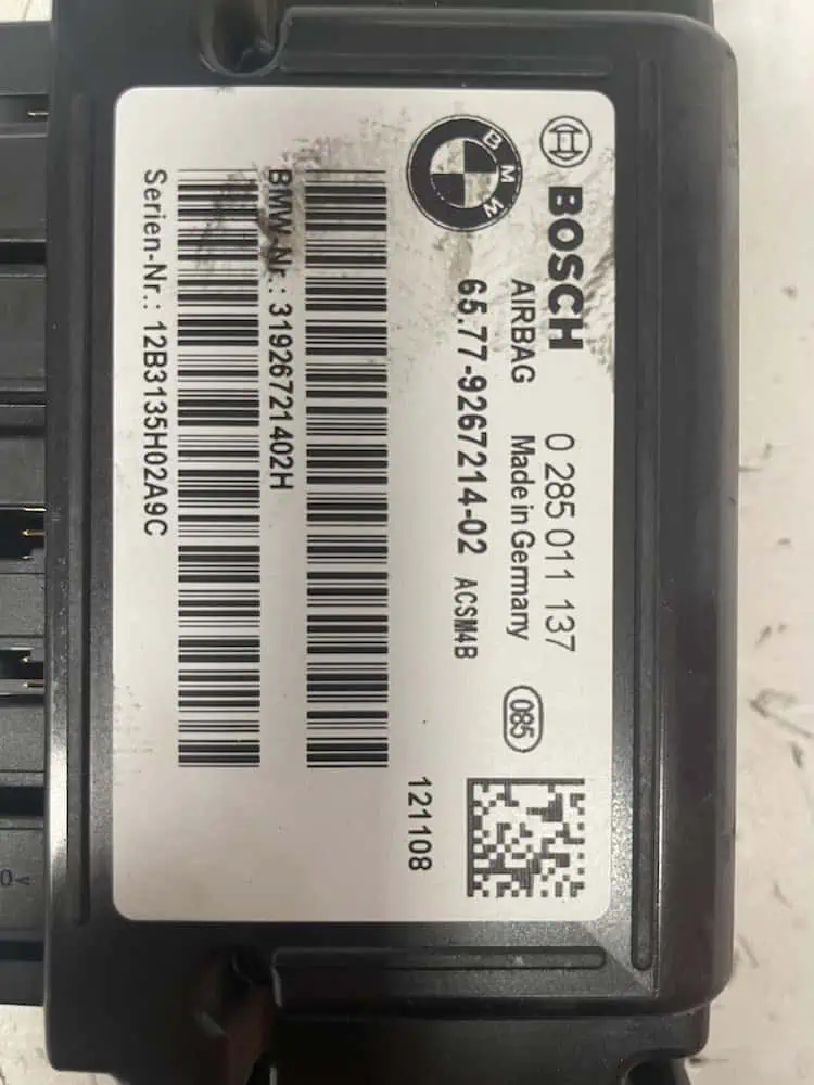 0285011137-2 Centralina Airbag Bmw Serie 1 120d (105kw) – 0285011137