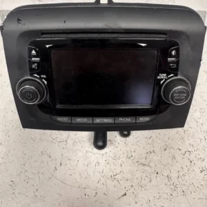 Autoradio/Display Fiat 500L 1.3 16V MJT (62kw) – 07355944710