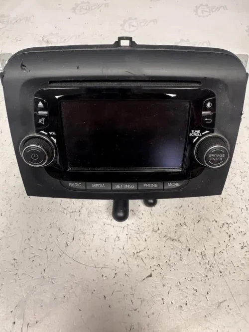 Autoradio/Display Fiat 500L 1.3 16V MJT (62kw) – 07355944710