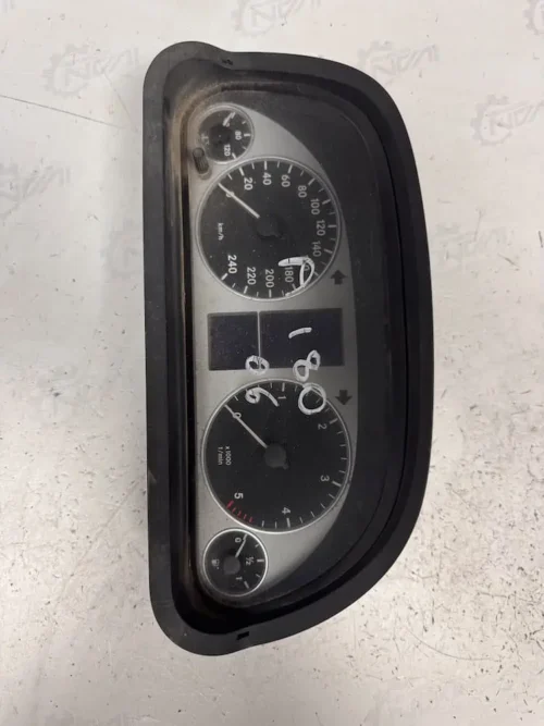 1031098110-1 Quadro Strumenti Mercedes-Benz Classe B 200 CDI (103kw) - 1031098110
