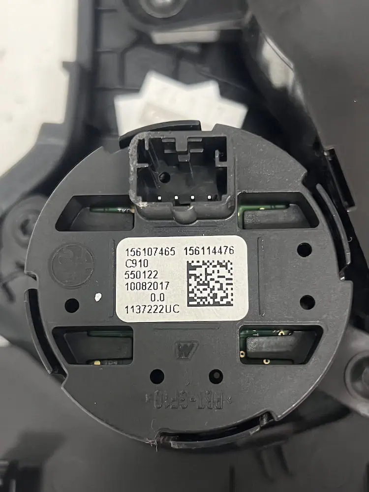 156130448-2 Modanatura Console Centrale Alfa Romeo Alfa Romeo Stelvio 2.2 JTDm (140kw)– 156130448