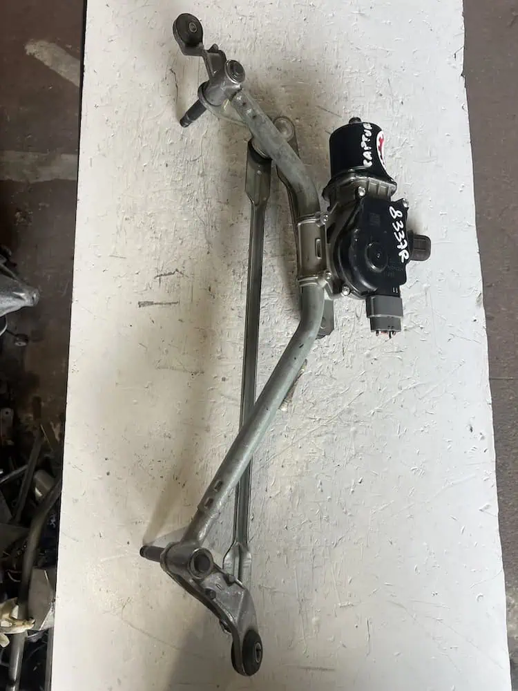Motorino Tergicristallo Anteriore Renault Captur 0.9 12V Turbo (66kw) – 288008337R