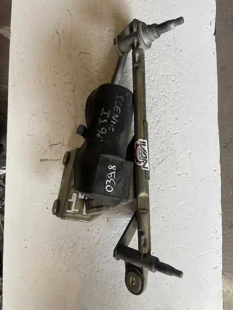 Motorino Tergicristallo Anteriore Renault Scenic 1.9 dCi (75kw) – 3397020398
