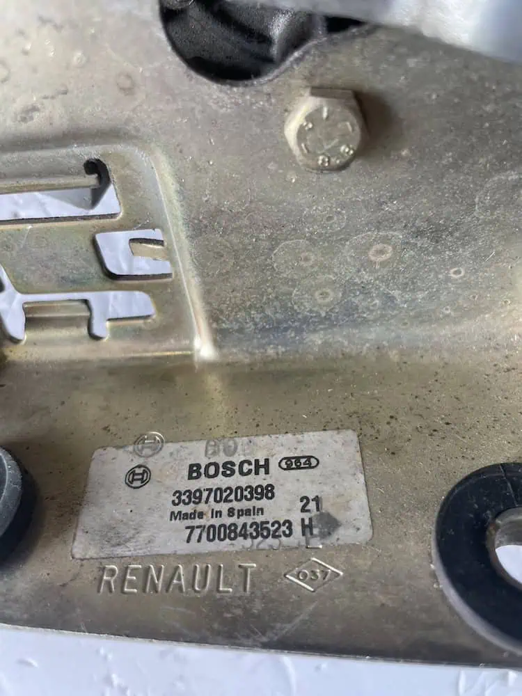 Motorino Tergicristallo Anteriore Renault Scenic 1.9 dCi (75kw) – 3397020398