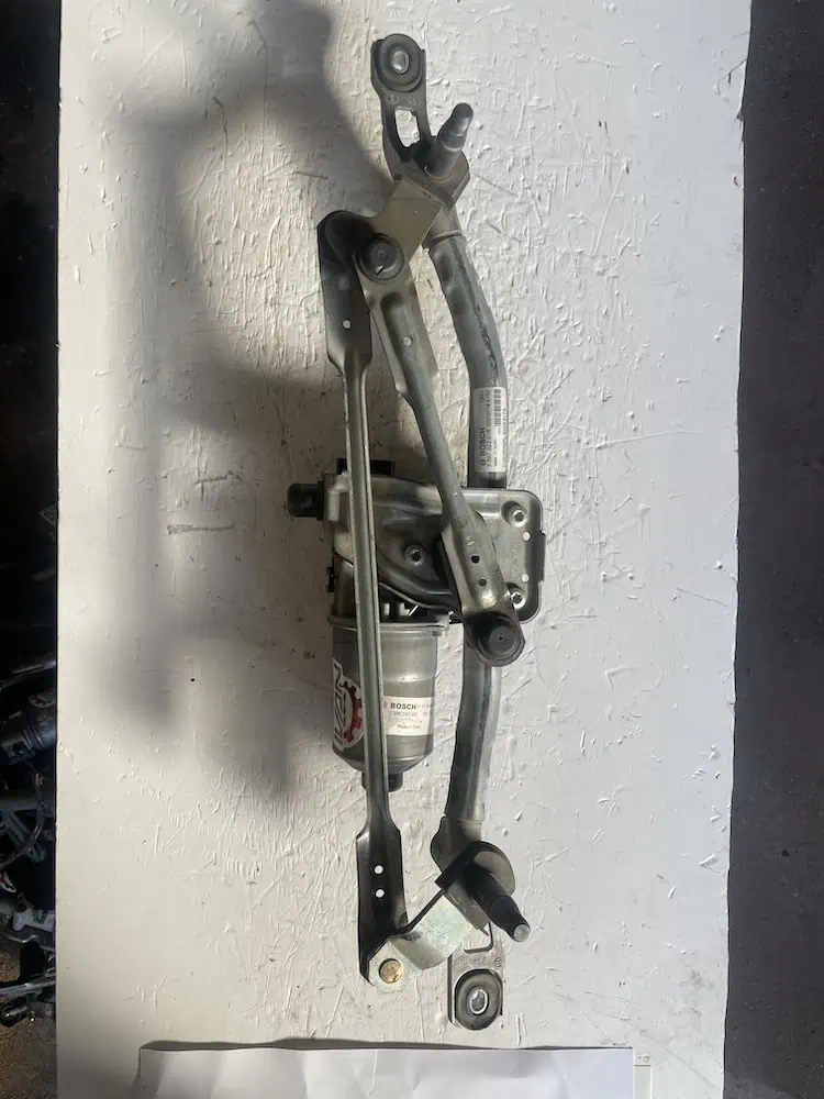 3397022018-1 Motorino Tergicristallo Anteriore Fiat 500 X 1.6 16V (81kw) – 3397022018
