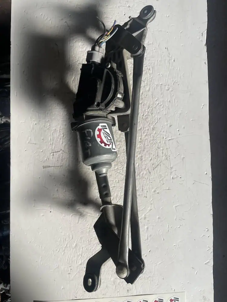 Motorino Tergicristallo Anteriore Fiat Sedici 1.9 MJT (88kw) – 3811079J00