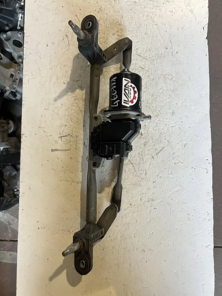 460077A-1 Motorino Tergicristallo Anteriore Fiat 500 1.4 Benzina (74kw) – 460077A