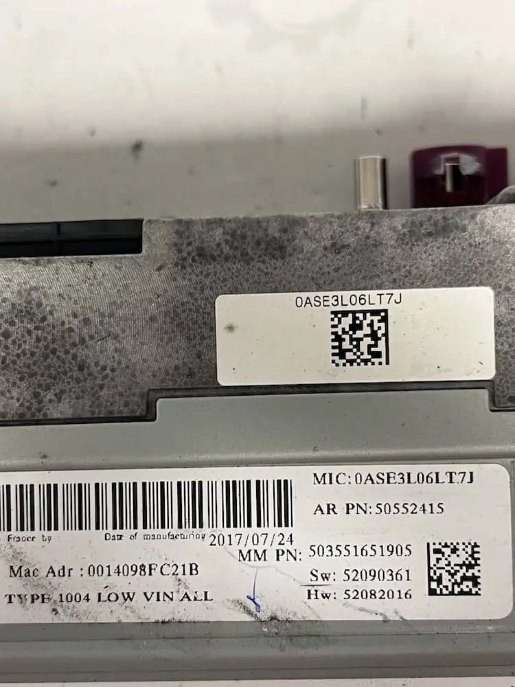 503551651905-2 Autoradio/CD Alfa Romeo Stelvio 2.2 JTDm (110kw) – 503551651905