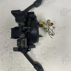 Devioluci Auto Volkswagen Polo 1.0 12V (44kw) – 6C0953513A