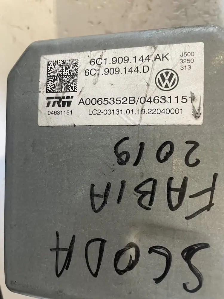 Piantone Sterzo Elettrico Skoda Fabia 1.4 TDi 16V (55kw) – 6C1423510CE