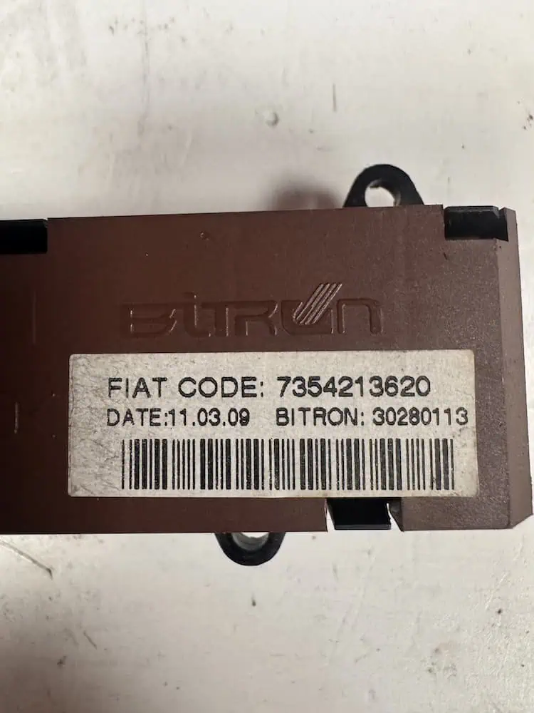 7354213620-2 Pulsantiera Centrale Fiat Ducato Van 2.3 MJT (88kw) – 7354213620