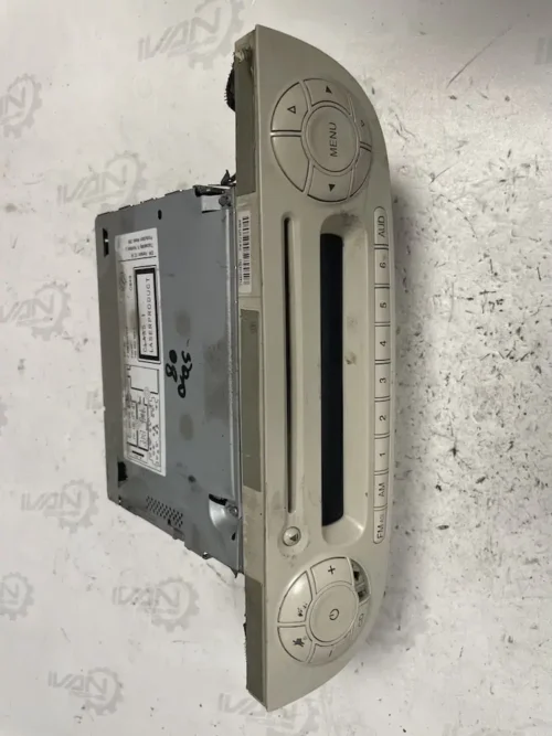 7646383316-1 Autoradio Fiat 500 1.3 MJT (55kw) – 7646383316