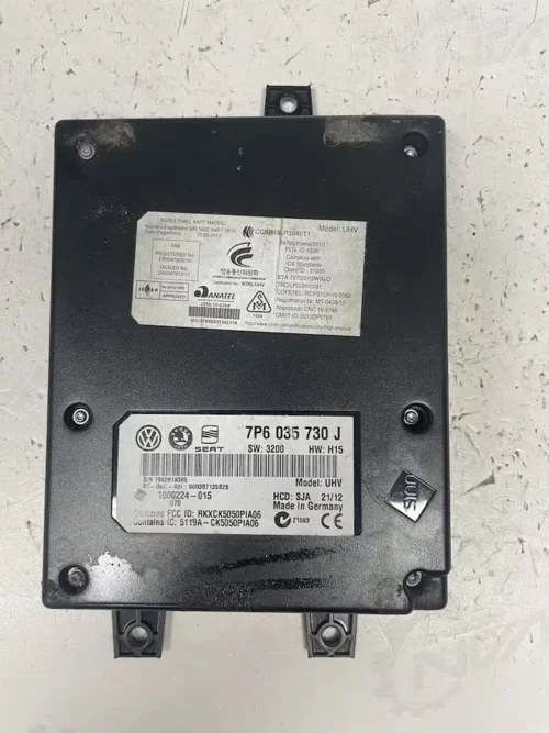 Centralina Bluetooth Volkswagen Golf VI 1.6 TDI (77kw) – 7P6035730J