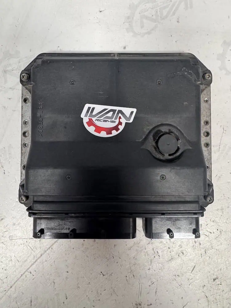 Centralina Motore Toyota Yaris 1.3 16V (64kw) – 896610D400