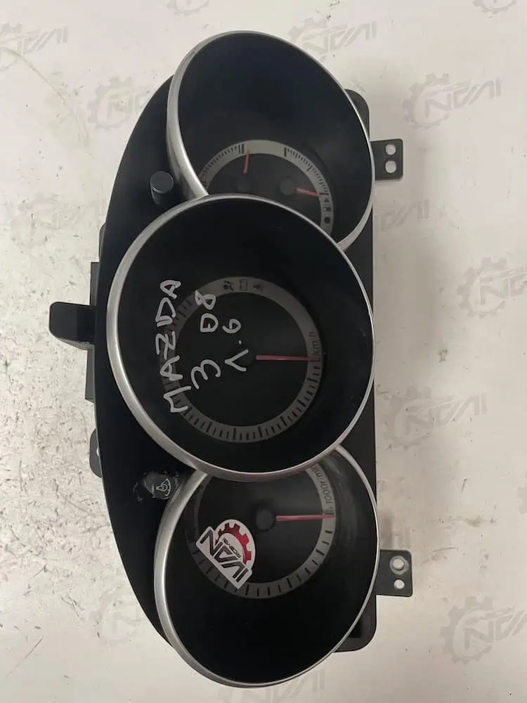 Quadro Strumenti Mazda 3 1.6 TDCI (80kw) – 8NBS3SA