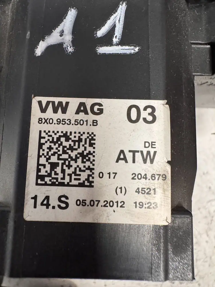 Devioluci Audi A1 1.6 TDi (66kw) – 8X0953501B