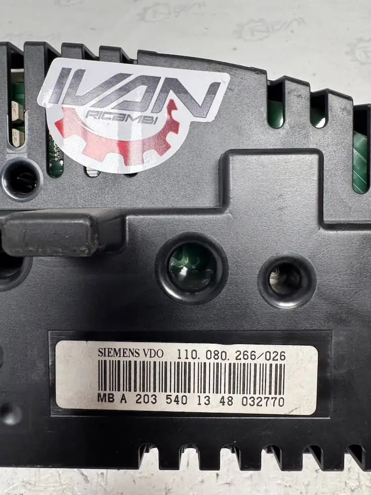 Quadro Strumenti Mercedes-Benz Classe C 220 CDI (110kw) – A2035401348