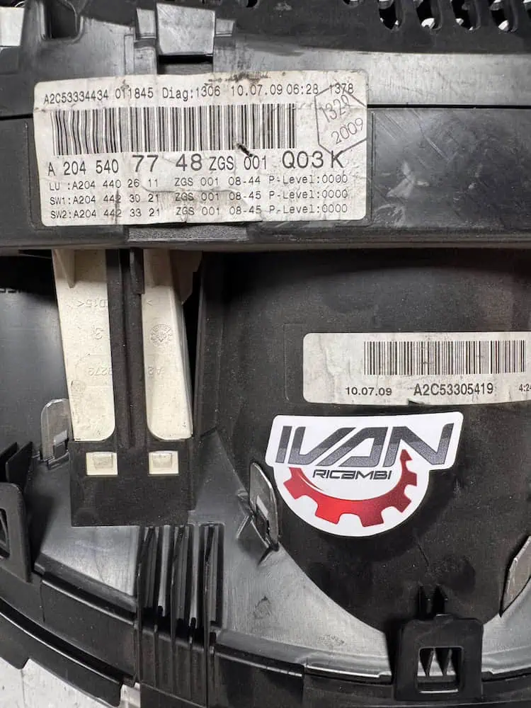 A2045407748-2 Quadro Strumenti Mercedes-Benz Classe C 180 CDI (88kw) - A2045407748