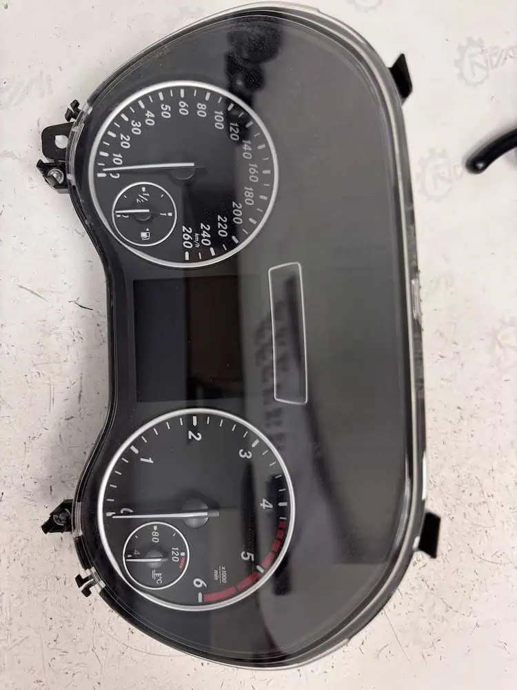 A2469002007-1 Quadro Strumenti Mercedes-Benz Classe B 1.8 CDI (80kw) - A2469002007