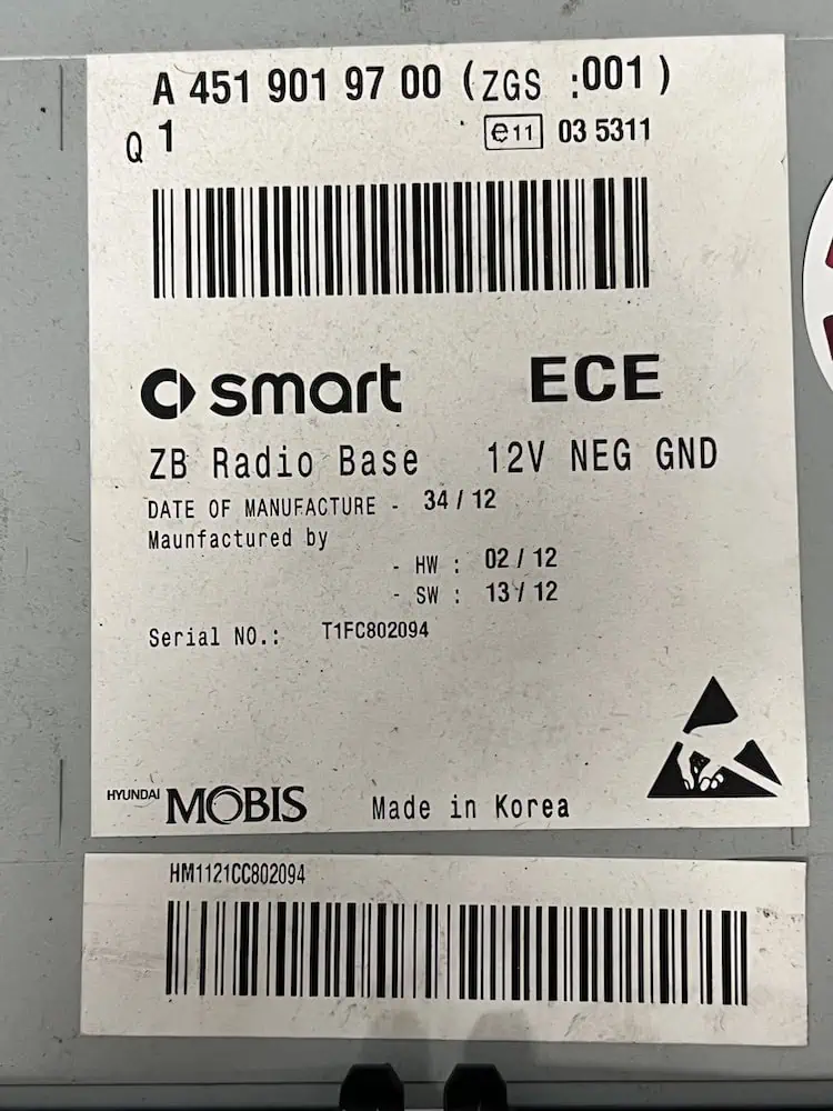 A4519019700-3 Autoradio Smart Fortwo 451 Coupé 1.0 (52kw) – A4519019700
