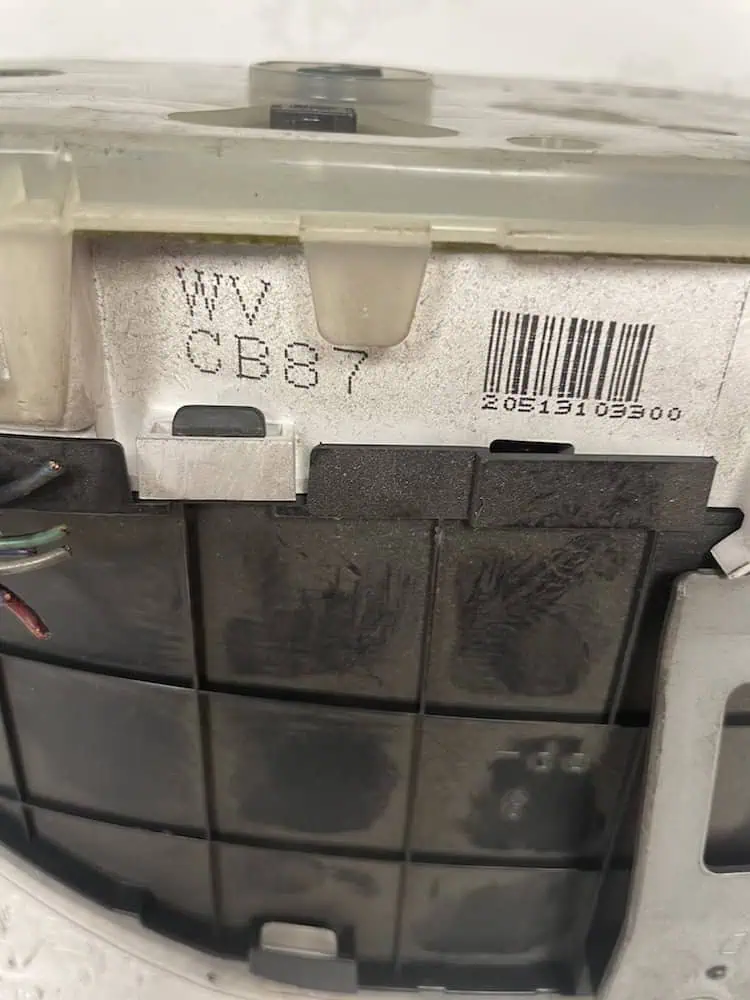 WVCB87-2 Quadro Strumenti Mazda Premacy 2.0 TD (74kw) – WVCB87