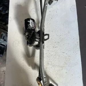 Motorino Tergicristallo Anteriore Volkswagen Golf IV 1.4 16V (97-05) – 0390241151
