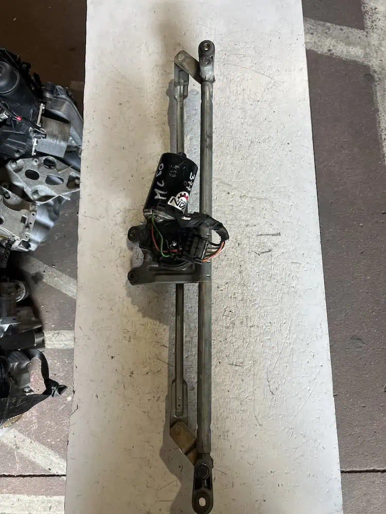 0390241377-1 Motorino Tergicristallo Anteriore Mercedes-Benz Classe ML 270 CDI (120kw) – 0390241377