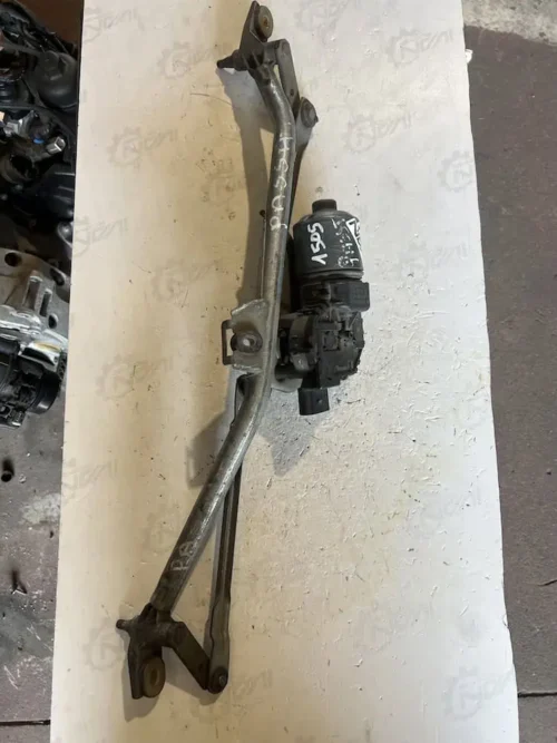 Motorino Tergicristallo Anteriore Volkswagen Passat 2.0 TDI (00-05) – 0390241505
